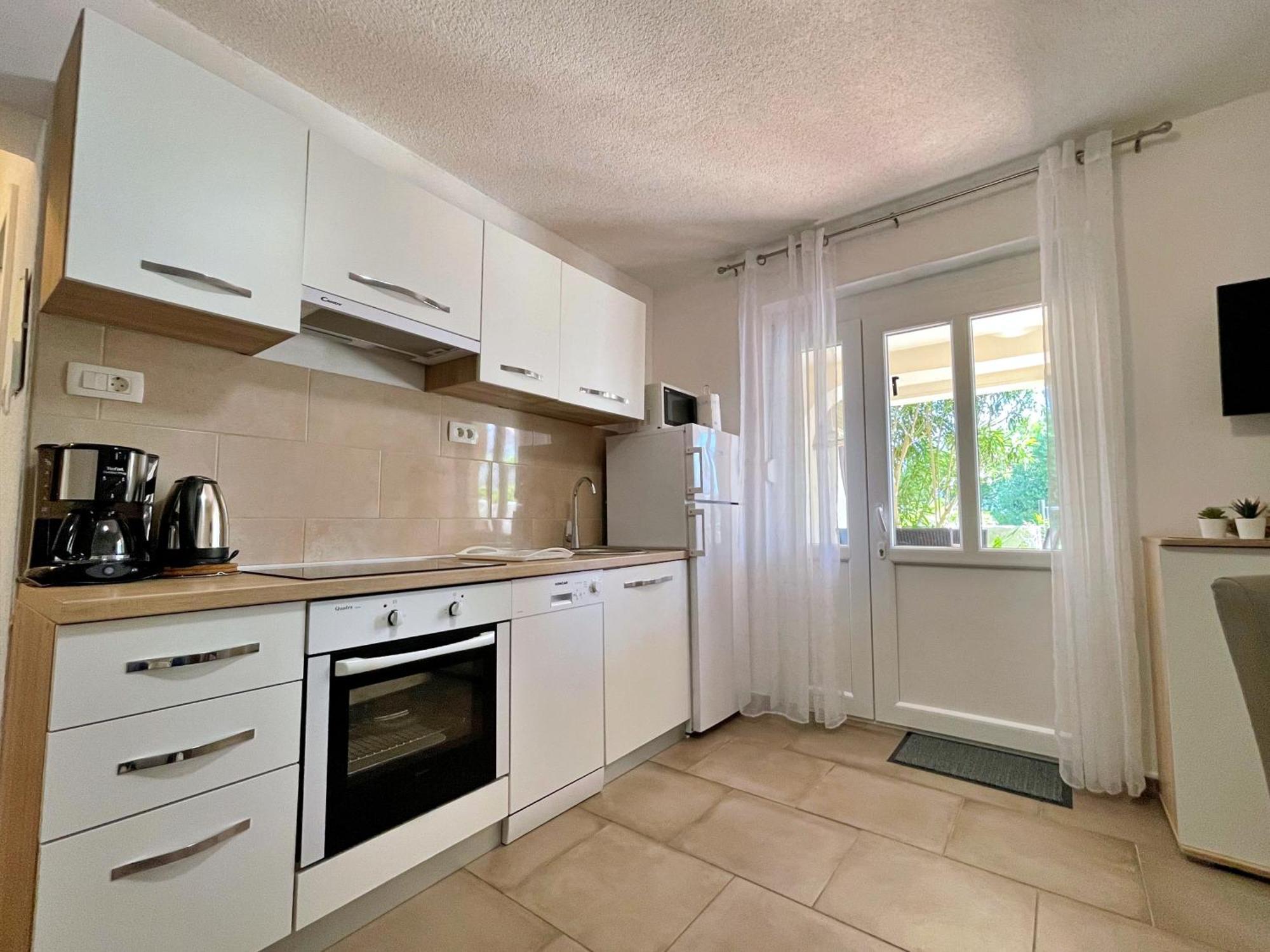 Apartment Butkovic Šilo Εξωτερικό φωτογραφία