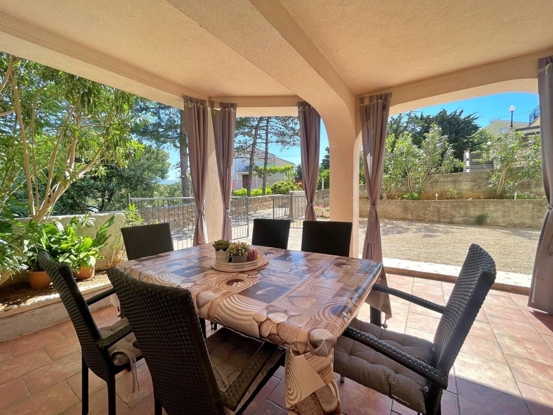 Apartment Butkovic Šilo Εξωτερικό φωτογραφία